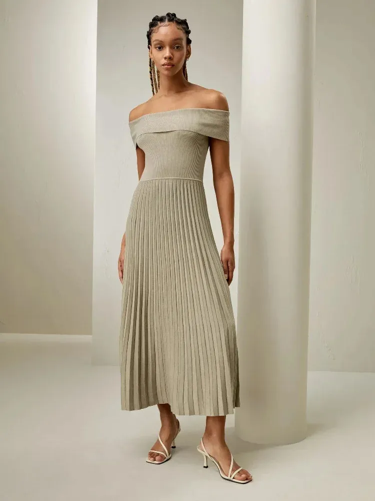 Chelsea - Elegant fine knitted dress