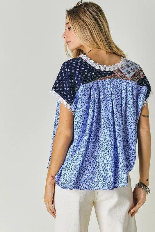 Printed Lace V-Neck Short Sleeve Loose Top *Online Only*