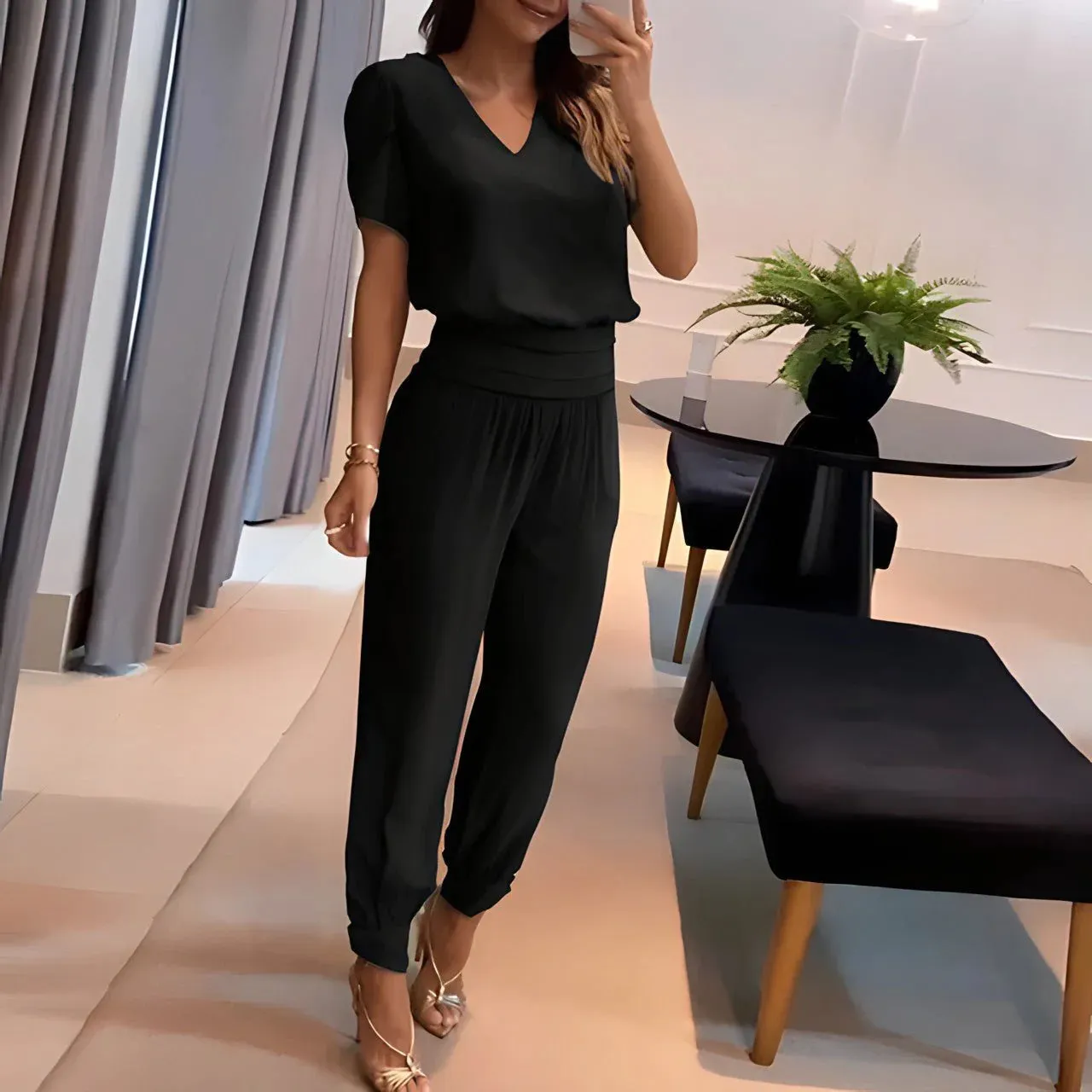 Skylar - Trendy Blouse and Trousers Set